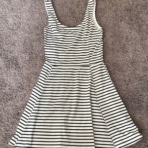 Stripe H&M dress.